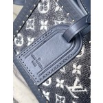 LOUIS VUITTON  M10201