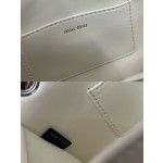 MIU MIU 5BP065#经典标志Matelasse皱褶纹图案