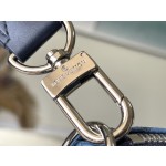 Louis Vuitton M22573 Keepall Strap