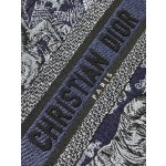 Dior Tote's latest concept zoo spring and summer series8002