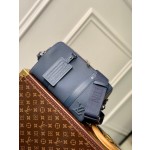Louis Vuitton City Keepall handbag M21438