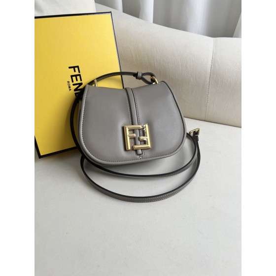 FENDI Cmon Small Handbag Model: 508