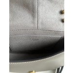 FENDI Cmon Small Handbag Model: 508