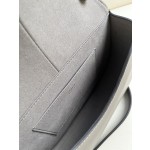 FENDI Cmon Medium Handbag Model Number: 507