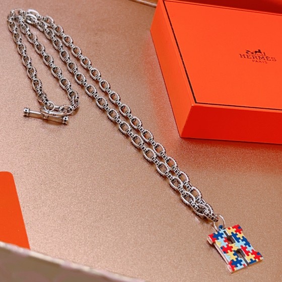 Hermes Diamond Hollow H Necklace