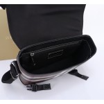 Burberry Messenger Package 7181
