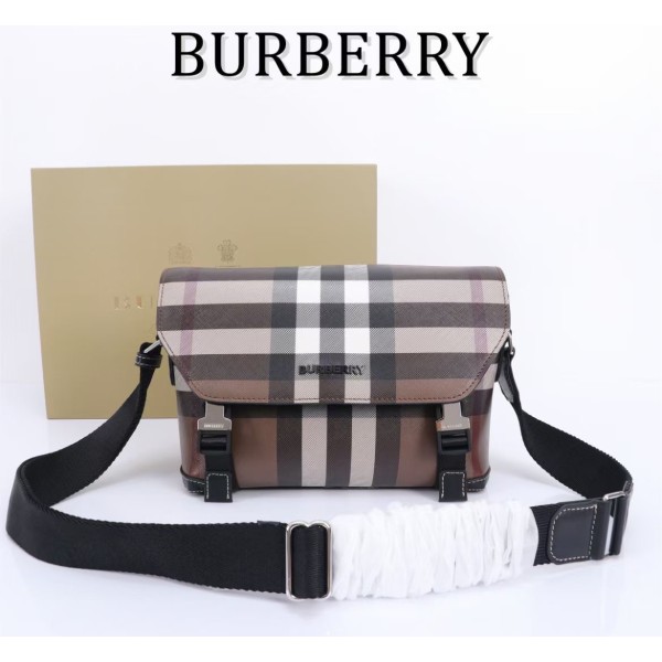 Burberry Messenger Package 7181