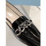 Prada lacquered leather bead fabric women's shoes
