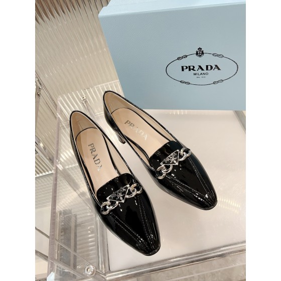 Prada lacquered leather bead fabric women's shoes