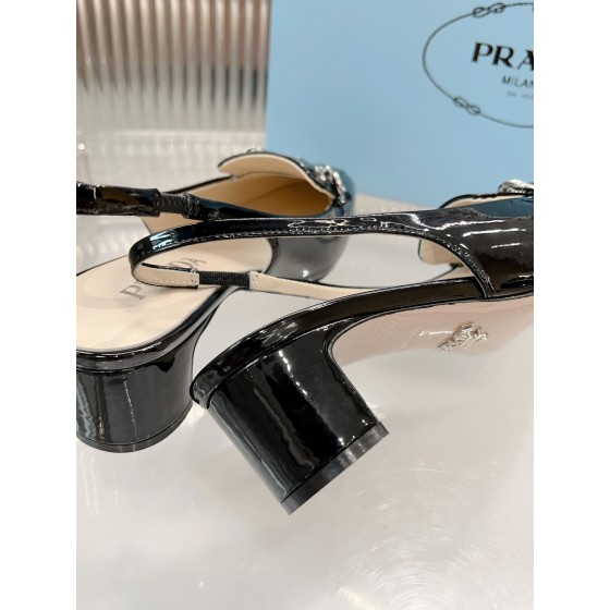 Prada lacquered leather bead fabric women's shoes