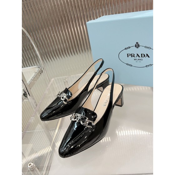 Prada lacquered leather bead fabric women's shoes
