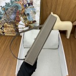 kelly Elan 山羊皮