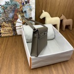 kelly Elan 山羊皮