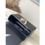 𝐋𝐎𝐔𝐈𝐒𝐕𝐔𝐈𝐓𝐓𝐎𝐍 M22773 Black Water Wave Twist Series TWIST Medium Handbag