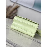 𝐋𝐎𝐔𝐈𝐒𝐕𝐔𝐈𝐓𝐓𝐎𝐍 M22768 Avocado Green Water Ripple Twist Series TWIST Small Handbag