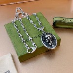 Gucci Vintage Skull Head Hanging Tag