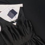 Satin twill inlaid triangle decoration V-neck sleeveless vest umbrella skirt