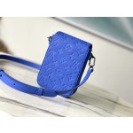 𝐋𝐎𝐔𝐈𝐒𝐕𝐔𝐈𝐓𝐓𝐎𝐍 M82568 Blue S-Lock Vertical Mini Handbag