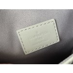 𝐋𝐎𝐔𝐈𝐒𝐕𝐔𝐈𝐓𝐓𝐎𝐍 M82568 Grey S-Lock Vertical Mini Handbag