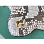 𝐋𝐎𝐔𝐈𝐒𝐕𝐔𝐈𝐓𝐓𝐎𝐍 N80931/M48865 Green Snake Shoulder This Capuchines Mini Size Handbag