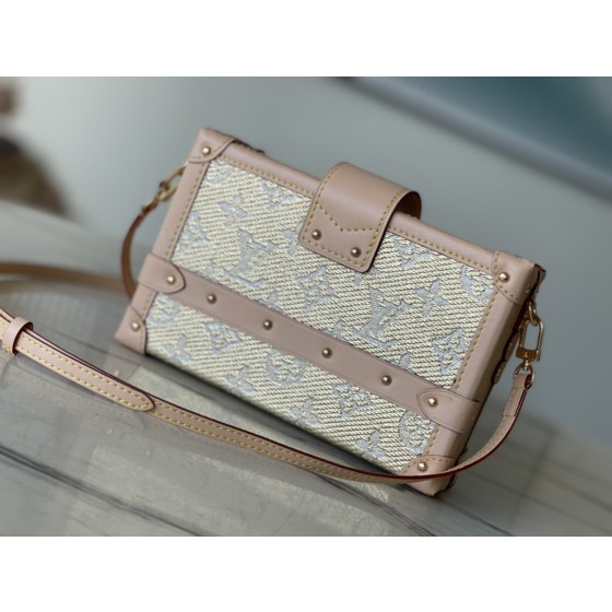 𝐋𝐎𝐔𝐈𝐒𝐕𝐔𝐈𝐓𝐓𝐎𝐍 N22882 Gold