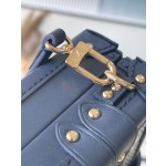 𝐋𝐎𝐔𝐈𝐒𝐕𝐔𝐈𝐓𝐓𝐎𝐍 N22882 Blue