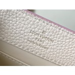 𝐋𝐎𝐔𝐈𝐒𝐕𝐔𝐈𝐓𝐓𝐎𝐍 M22122 Light Purple Mini Capshell Mini Handbag