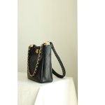 𝐂𝐇𝐀𝐍𝐄𝐋 Hobo hippie bag