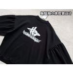 Balenciaga Overlapping White Shadow Print Bat Sleeve Pleated Design Sweater