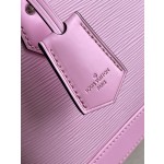 𝐋𝐎𝐔𝐈𝐒𝐕𝐔𝐈𝐓𝐓𝐎𝐍 M22620 Plum Red