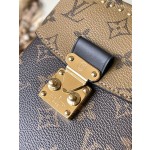 𝐋𝐎𝐔𝐈𝐒𝐕𝐔𝐈𝐓𝐓𝐎𝐍 M82465 Yellow Flower Camera Box Handbag