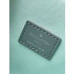 𝐋𝐎𝐔𝐈𝐒𝐕𝐔𝐈𝐓𝐓𝐎𝐍 M22637 Crystal Blue Steamer Mini Handbag