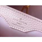 𝐋𝐎𝐔𝐈𝐒𝐕𝐔𝐈𝐓𝐓𝐎𝐍 M22178 Small This CAPUCINES BB handbag