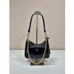 Prada new underarm bag 🎉1BC198