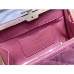 DIOR New Handbag Number: 4530
