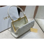 DIOR New Handbag Number: 4530