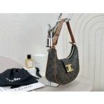 CELINE 𝐴𝑣𝑎 Underarm Bag Model: 114492