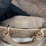 Dior JOY model 0540 Hazelnut Apricot