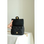 𝐂𝐇𝐀𝐍𝐄𝐋 Love adjustment buckle min