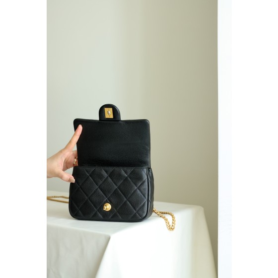 𝐂𝐇𝐀𝐍𝐄𝐋 Love adjustment buckle min