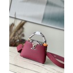 𝐋𝐎𝐔𝐈𝐒𝐕𝐔𝐈𝐓𝐓𝐎𝐍 N82068/M48865 Grape Purple Snake Shoulder This Capuchines mini size handbag
