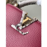 𝐋𝐎𝐔𝐈𝐒𝐕𝐔𝐈𝐓𝐓𝐎𝐍 N82068/M48865 Grape Purple Snake Shoulder This Capuchines mini size handbag