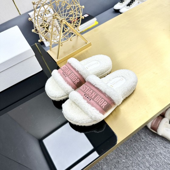 Dior Autumn/Winter New Wool Slippers