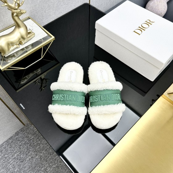 Dior Autumn/Winter New Wool Slippers