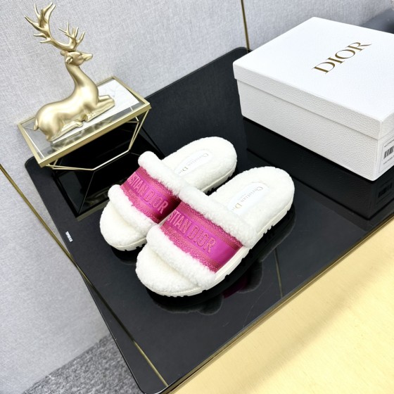 Dior Autumn/Winter New Wool Slippers