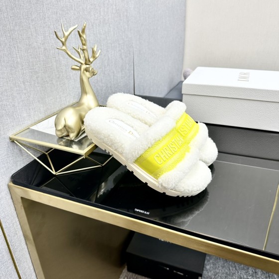 Dior Autumn/Winter New Wool Slippers