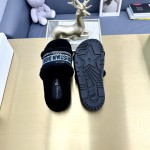 Dior Autumn/Winter New Wool Slippers