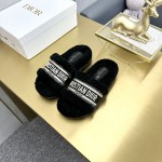 Dior Autumn/Winter New Wool Slippers