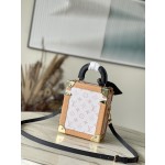 Louis Vuitton  M10079 白花 the Camera Box（相机盒）