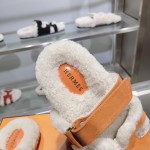 Hermes full leather wool style flat bottomed wool mop